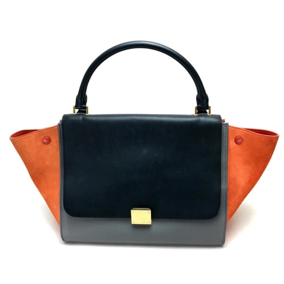 CELINE Black Shoulder Bag - Picture 1 of 12